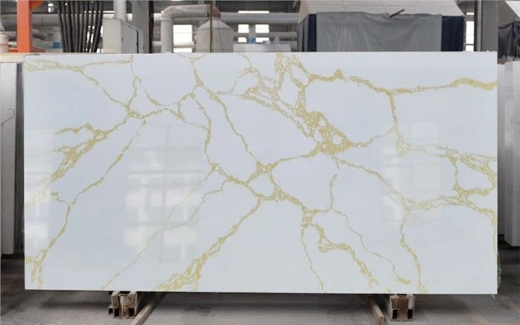 Calacatta Gold Vein Quartz Slab